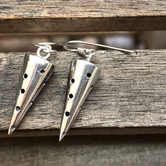 Silver dangle earrings - Picture 2 of 4